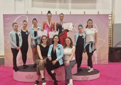 Ezüst lótusz Ritmikus Sport Gimnasztika Egyesület versenyző csapat
